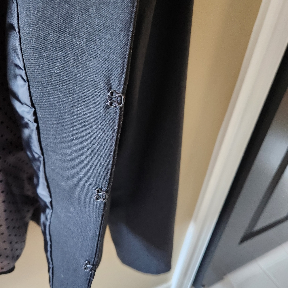 Tahari ASL Charcoal Grey Military Peplum Blazer - Size 6 - Picture 6 of 12